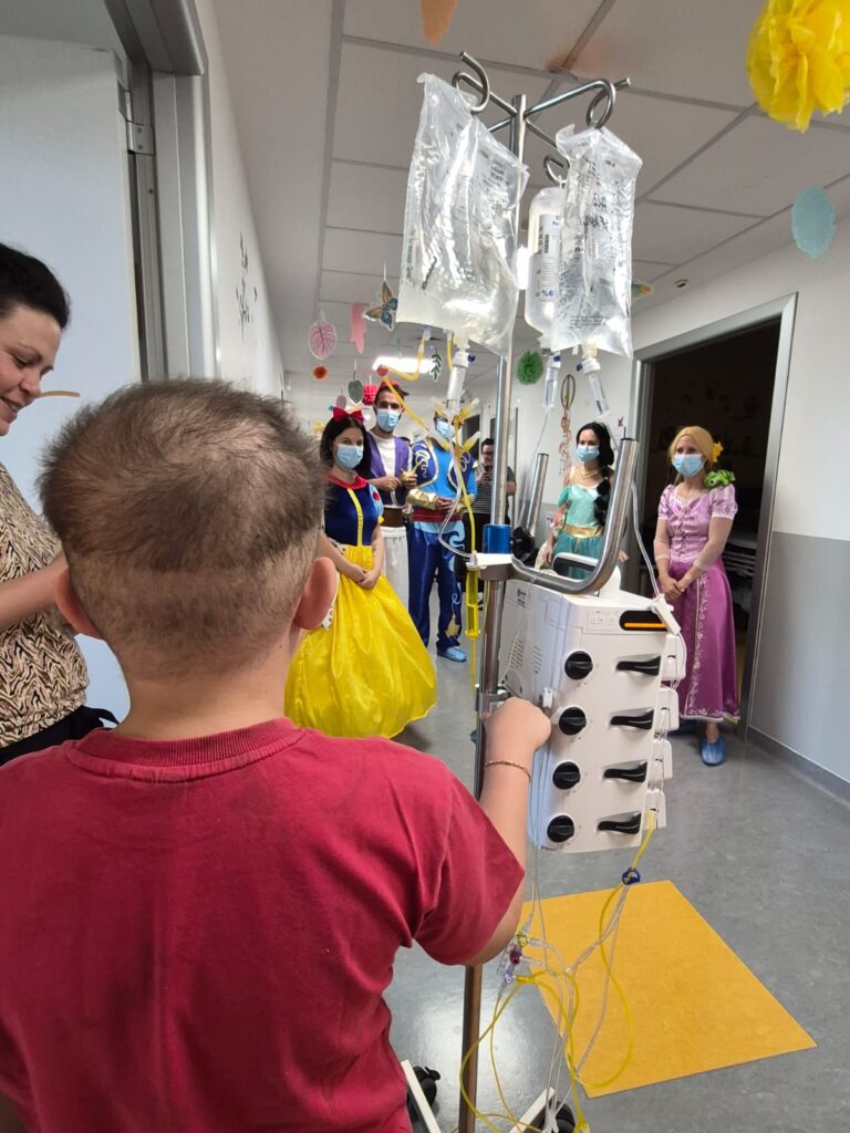 Principesse Disney in Reparto: magia in Oncoematologia